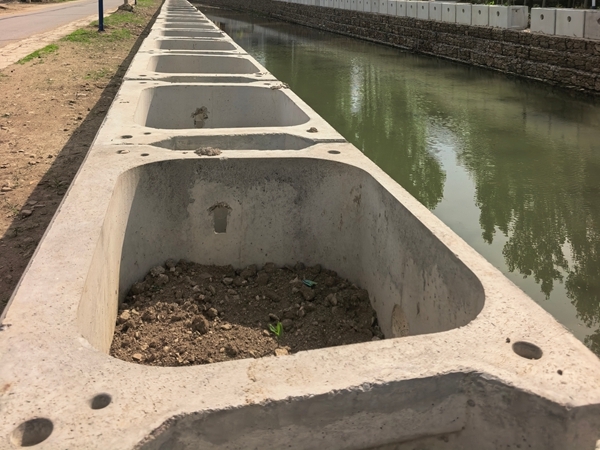 平鋪式混凝土擋土框
